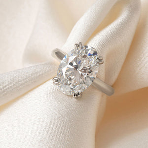SICILY 5ct | Oval Solitaire Lab Grown Diamond Engagement Ring in Platinum