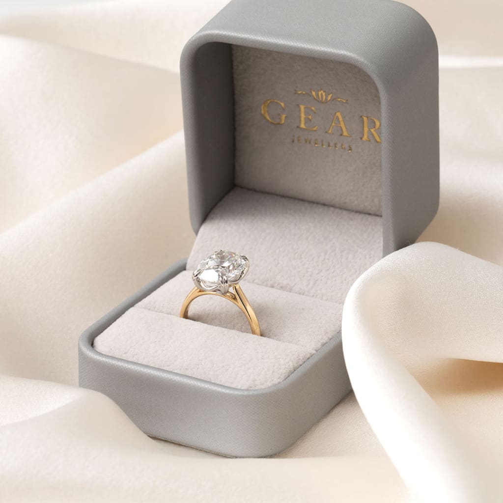 SICILY | Oval Cut Solitaire Lab Diamond Set in 18ct Gold