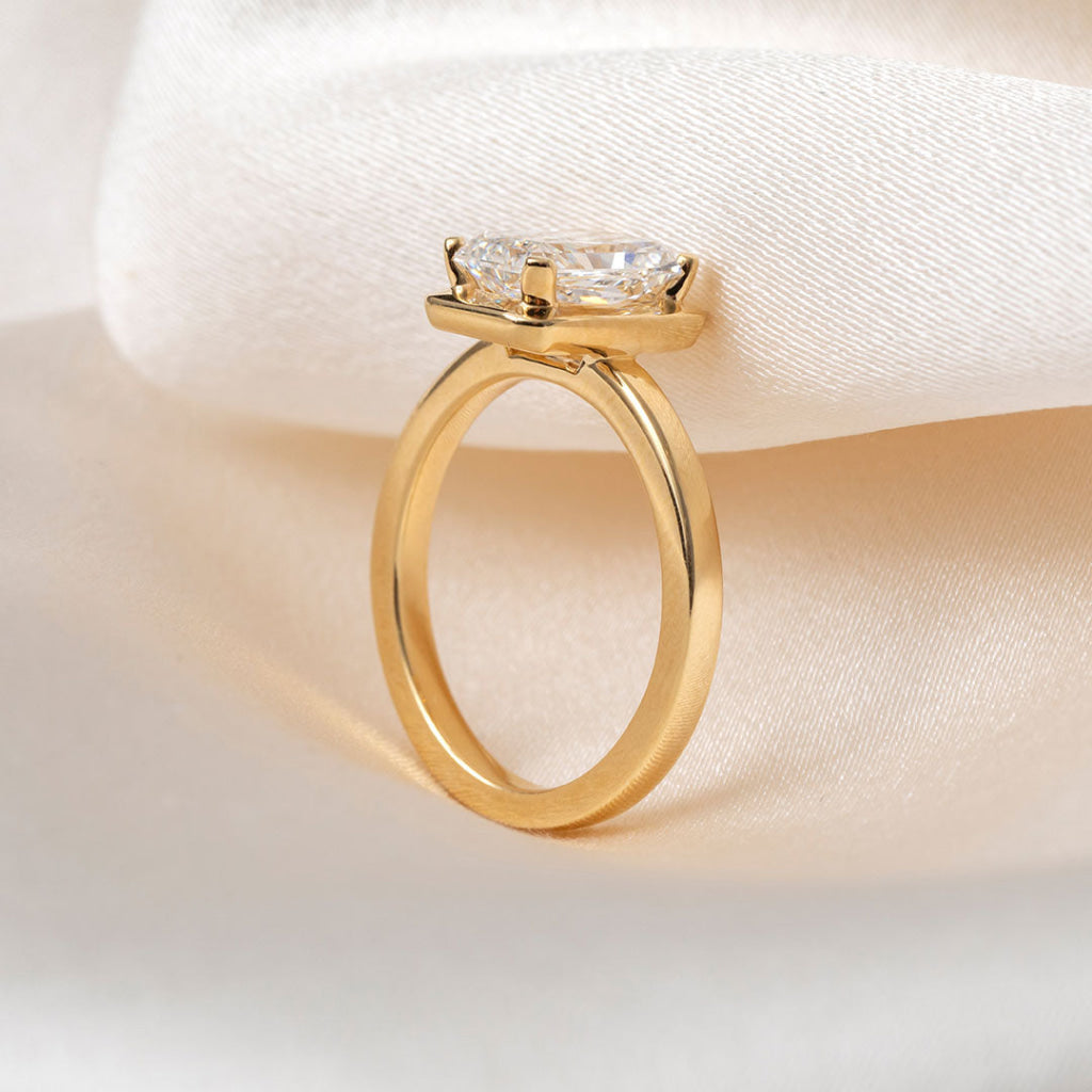 SIMONE 2ct | Radiant Solitaire Lab Grown Diamond Engagement