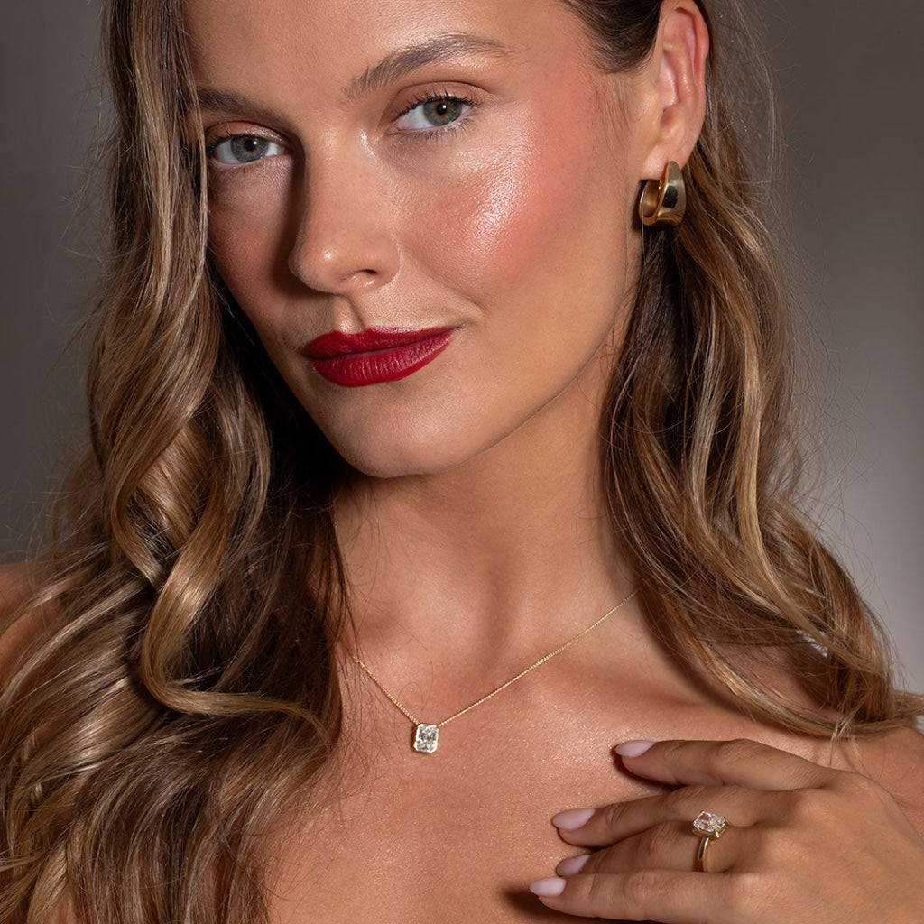 SIMONE 2ct | Radiant Solitaire Lab Grown Diamond Engagement