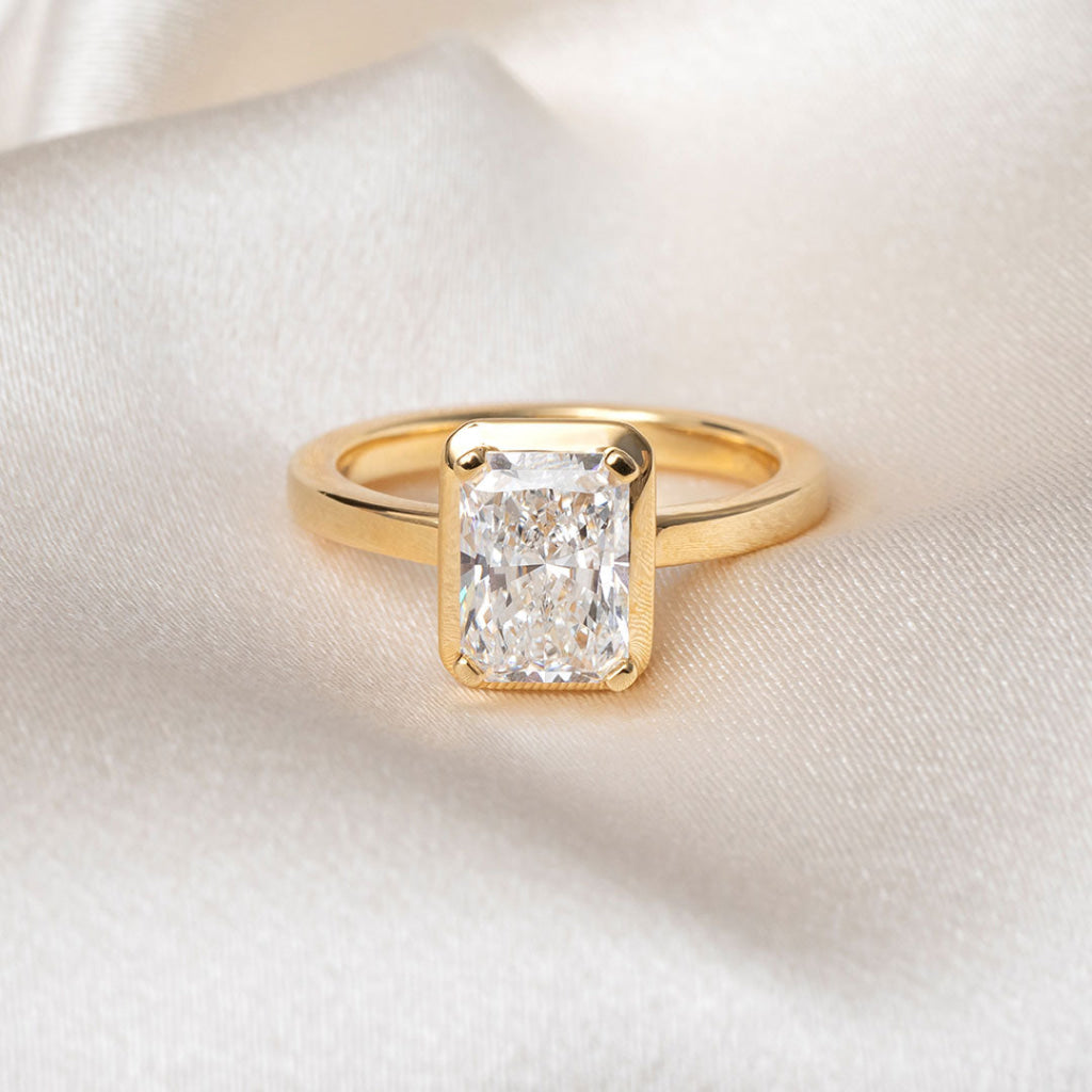 SIMONE 2ct | Radiant Solitaire Lab Grown Diamond Engagement