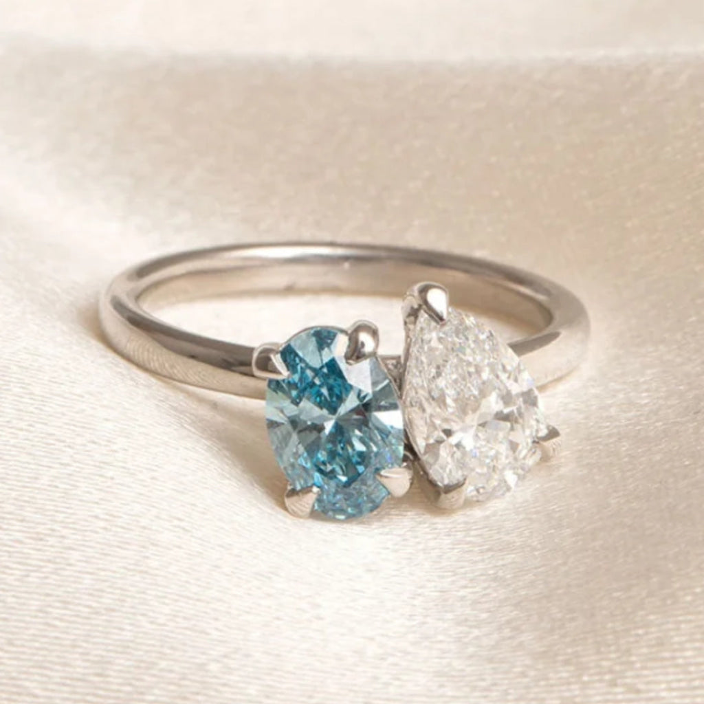 SKY | Pear & Oval Toi Et Moi Lab Diamond Engagement Ring