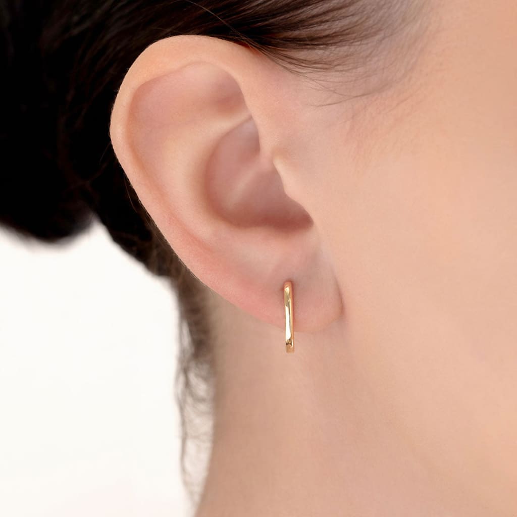 Small Paperclip Huggies | 9ct Gold - Earrings