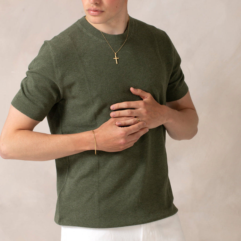 Soft Edge Crucifix | 9ct Gold - Necklace