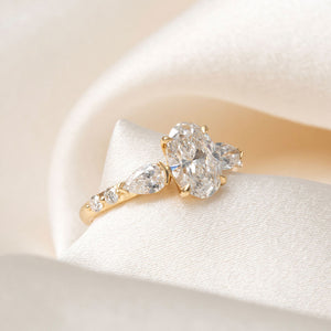 SOPHIE 2ct | Oval Lab Grown Diamond Engagement Ring in 18ct Gold