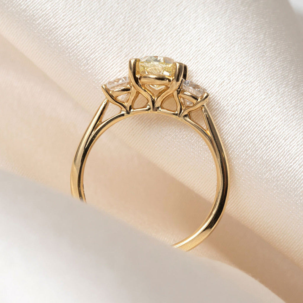 SORELLE | Lab Grown Yellow Diamond Engagement Ring in 18ct