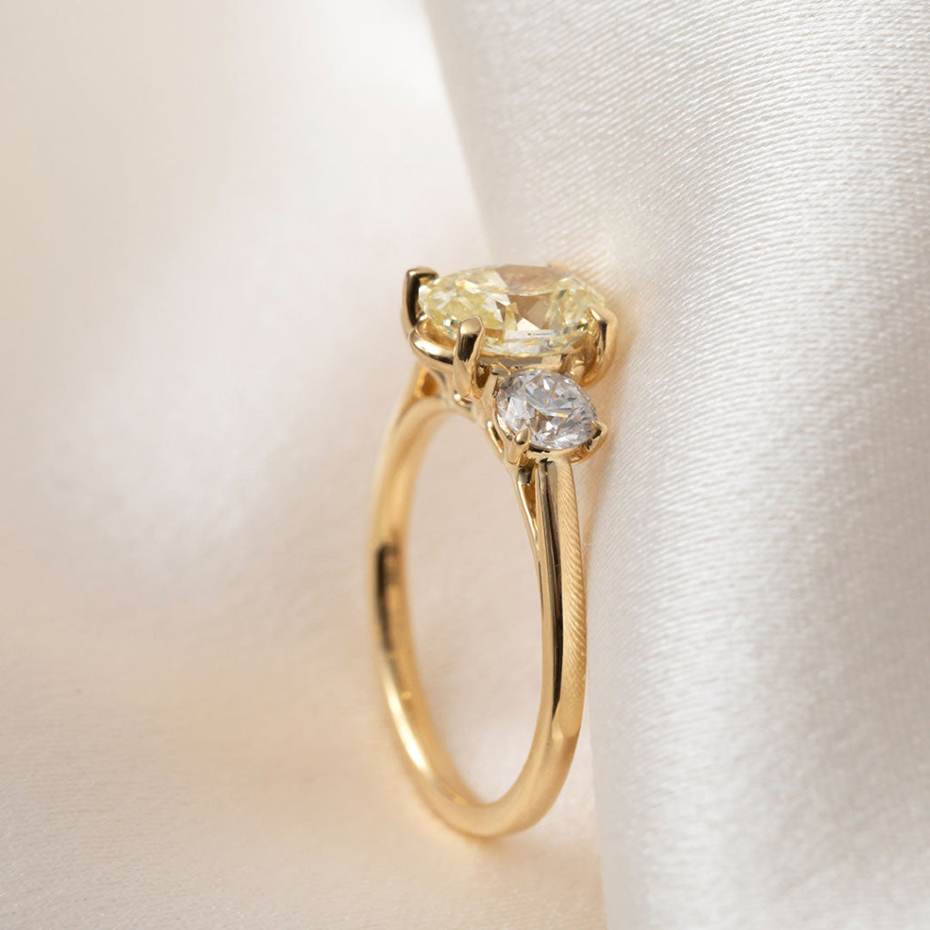 SORELLE | Lab Grown Yellow Diamond Engagement Ring in 18ct