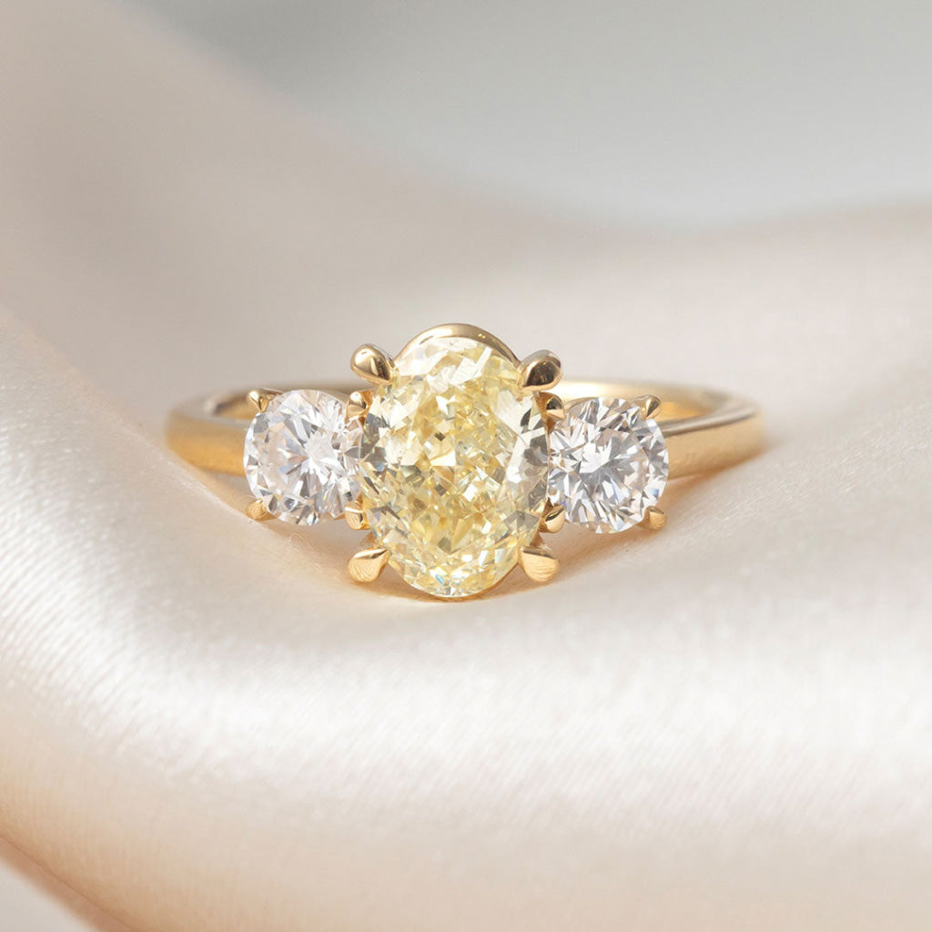 SORELLE | Lab Grown Yellow Diamond Engagement Ring in 18ct