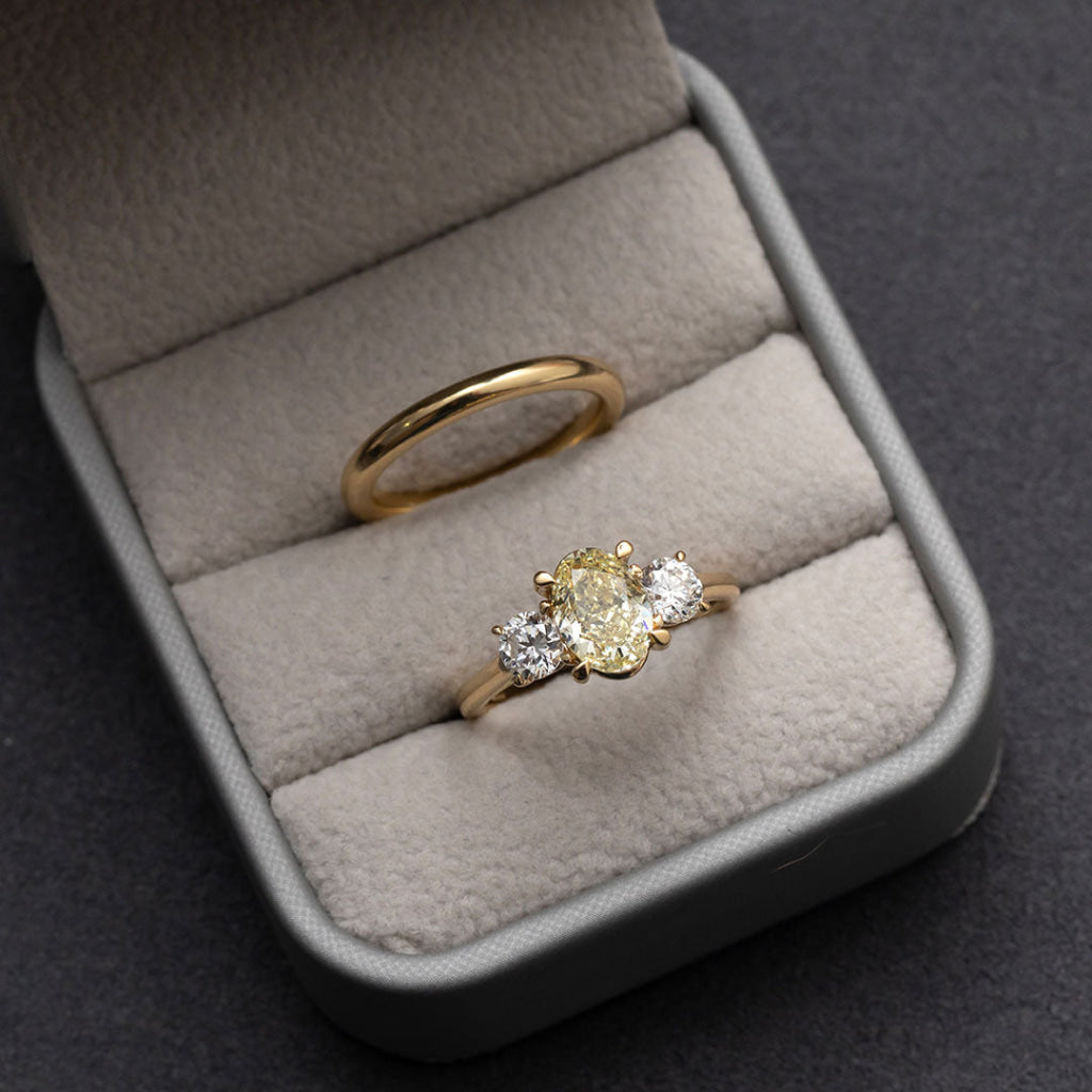 SORELLE | Lab Grown Yellow Diamond Engagement Ring in 18ct