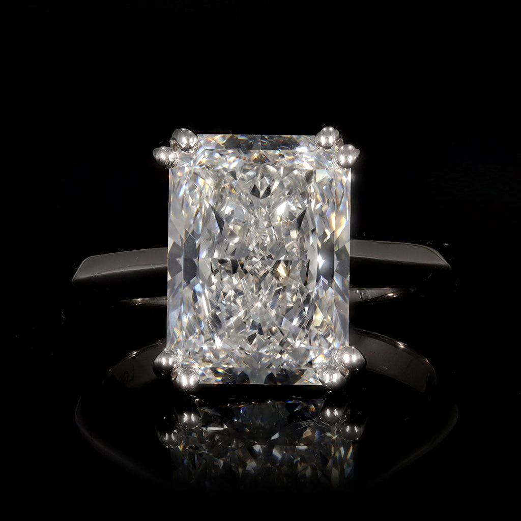 SORRENTO | Radiant Cut Solitaire Lab Diamond Set