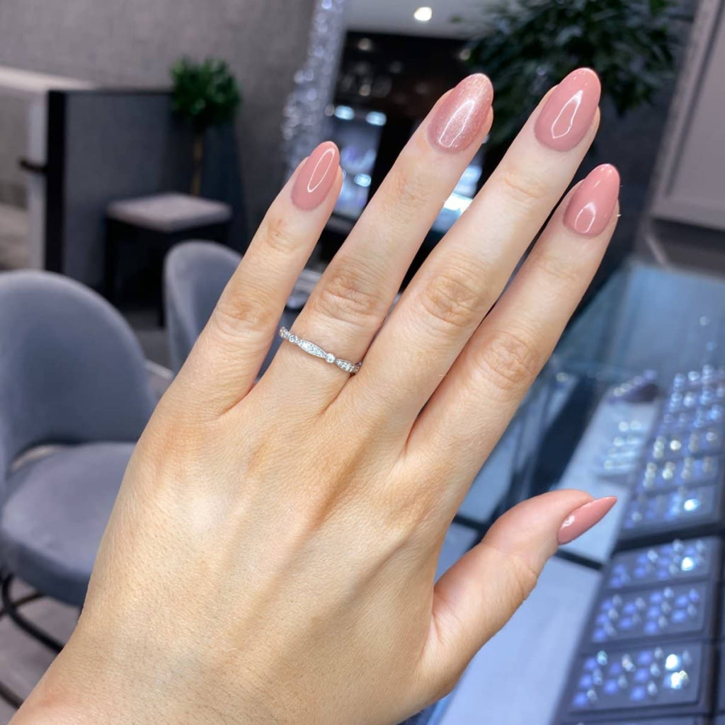 Diamond Wedding Ring | 18ct White Gold - Gear Jewellers Parnell Street Dublin 