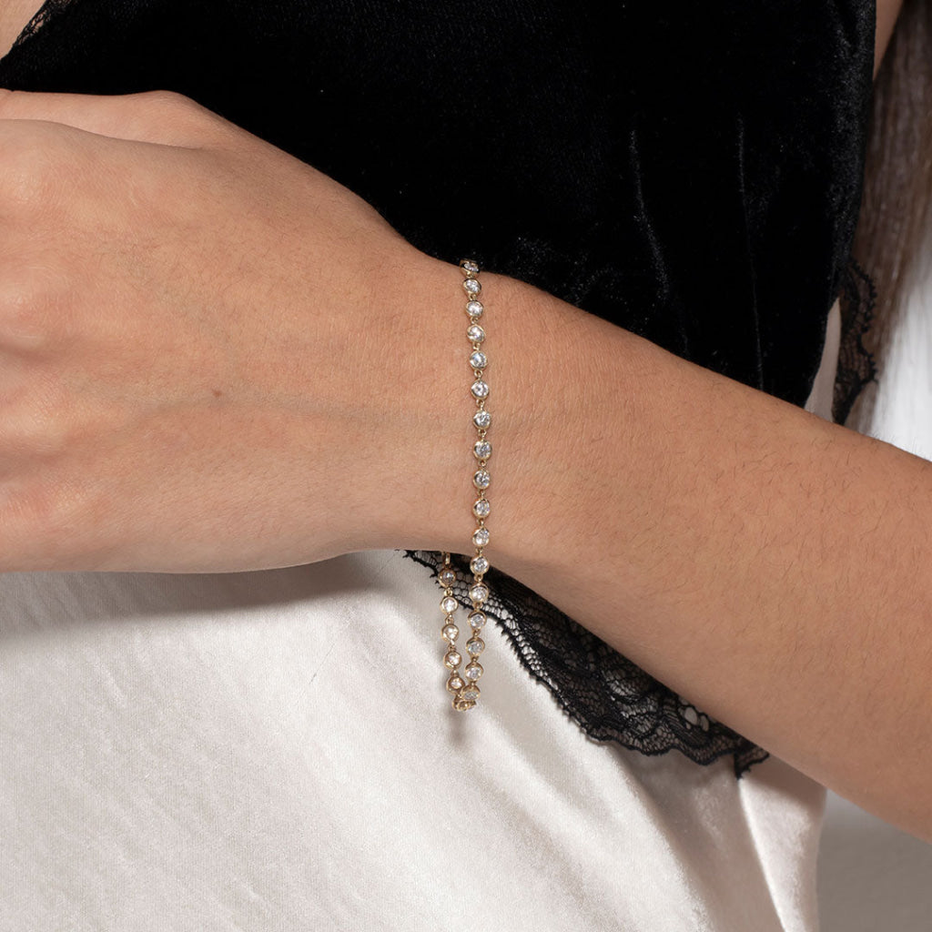SWAN | Lab Grown Diamond Bracelet in 10ct Gold - Bracelet