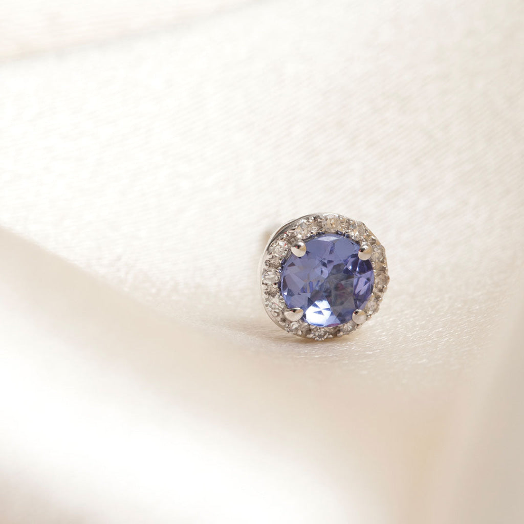 single diamond and tanzanite stud