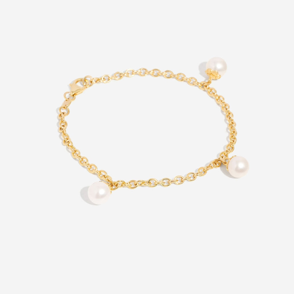 triple pearl drop bracelet on white background (2)