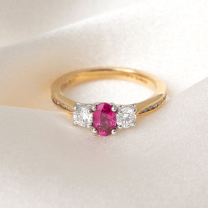 TULIP | Ruby Diamond Ring