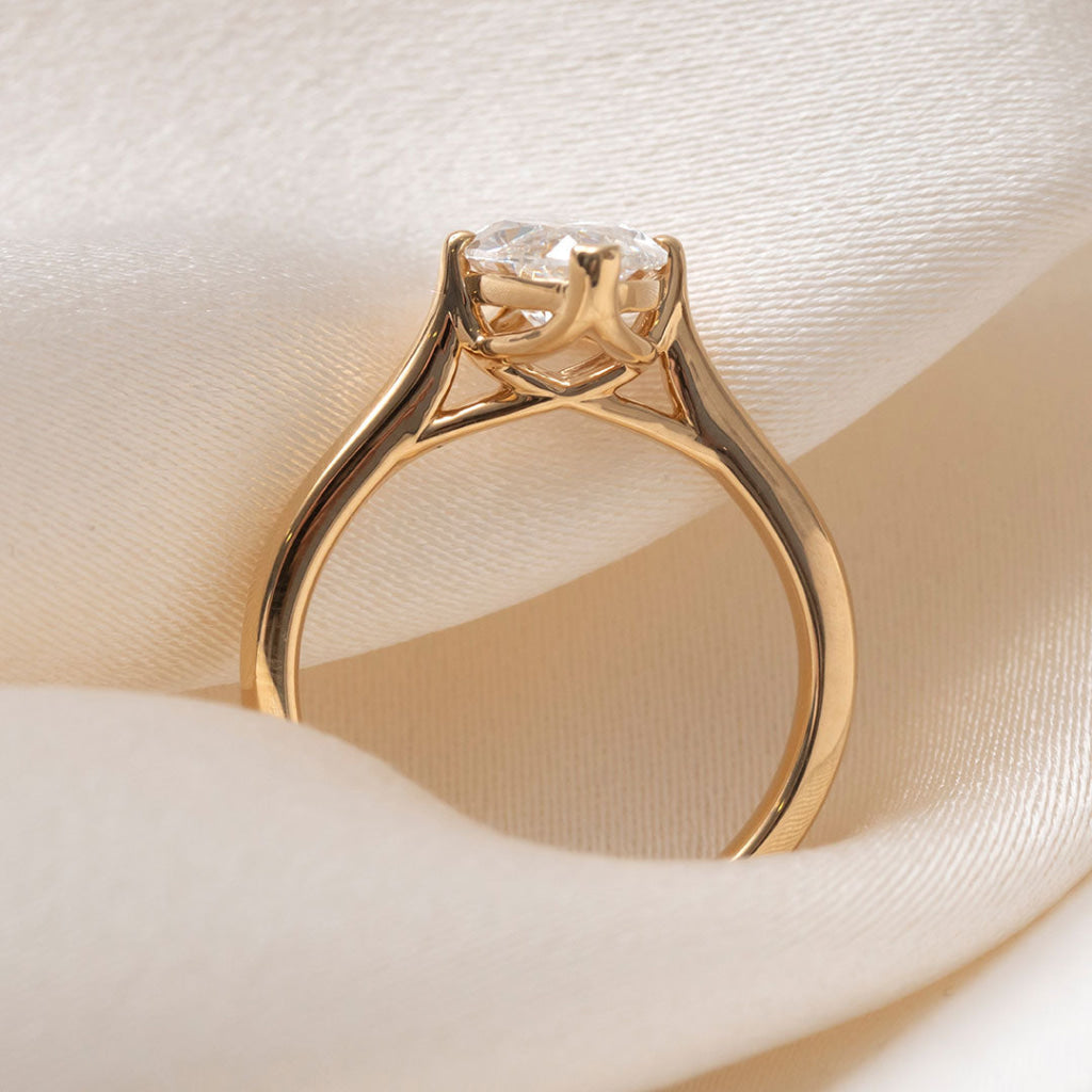 VALENTIA 2ct | Marquise Lab Grown Diamond Engagement Ring