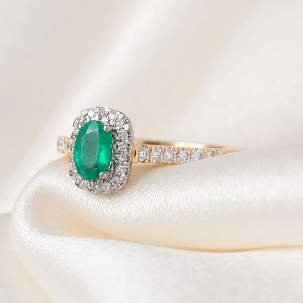 Valley | Diamond & Emerald Ring - Rings