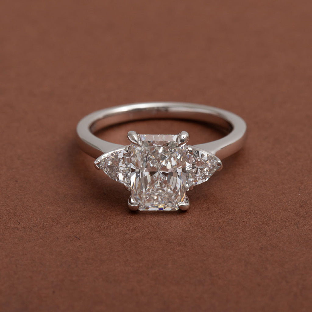 VENTURA | Radiant 3-Stone Lab Diamond Set in Platinum