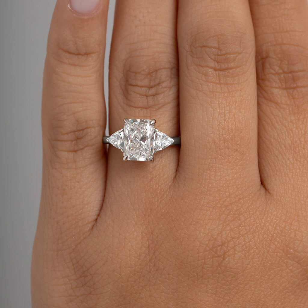 VENTURA | Radiant 3-Stone Lab Diamond Set in Platinum