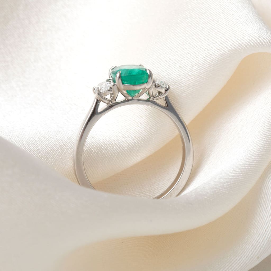 Verde | Emerald Diamond Ring Set in Platinum - Rings