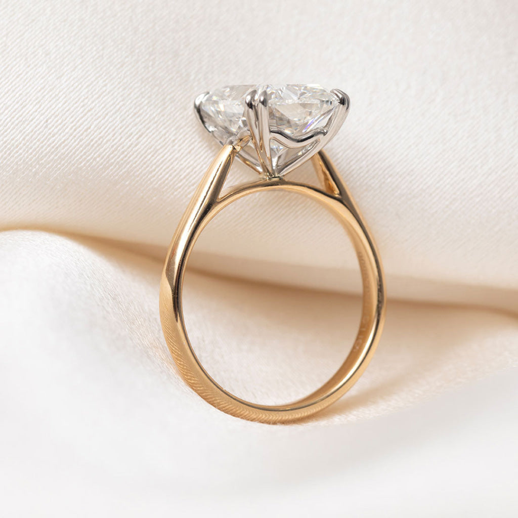 VICENZA 5ct | Elongated Cushion Solitaire Lab Grown Diamond