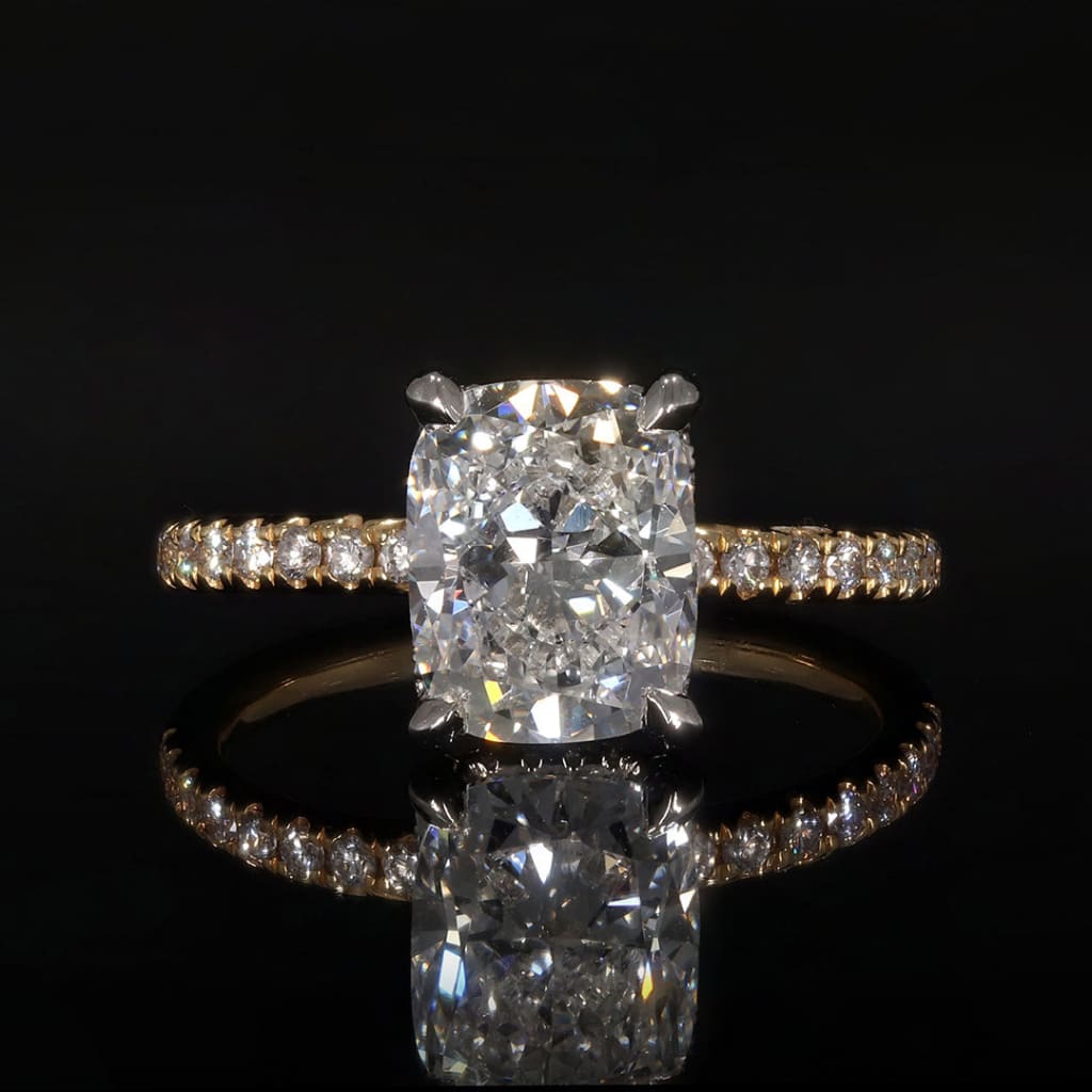 WILLOW | Cushion Solitaire Lab Diamond Set in 18ct Gold