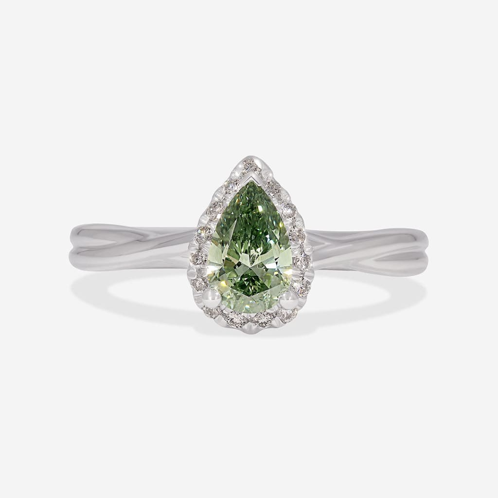 WILTON | Fancy Green Lab Diamond Ring Set in Platinum