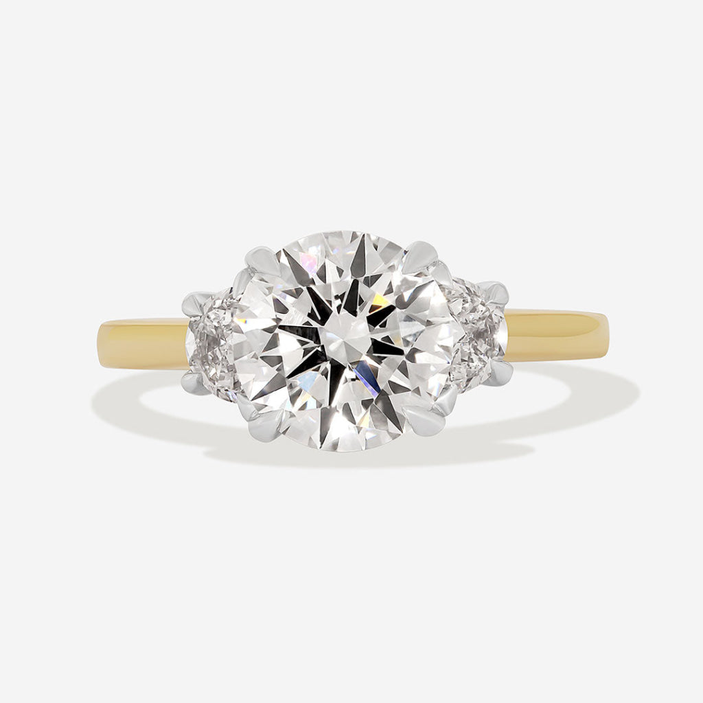 WINTER 2.40ct | Round 3-Stone Lab Grown Diamond Engagement Ring in 18ct Gold
