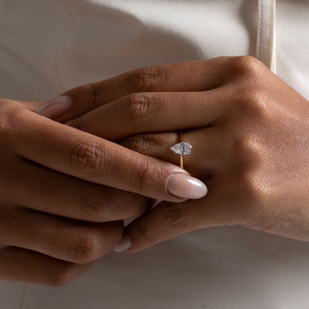 ZARA 1ct | Pear Solitaire Diamond Engagement Ring in 18ct