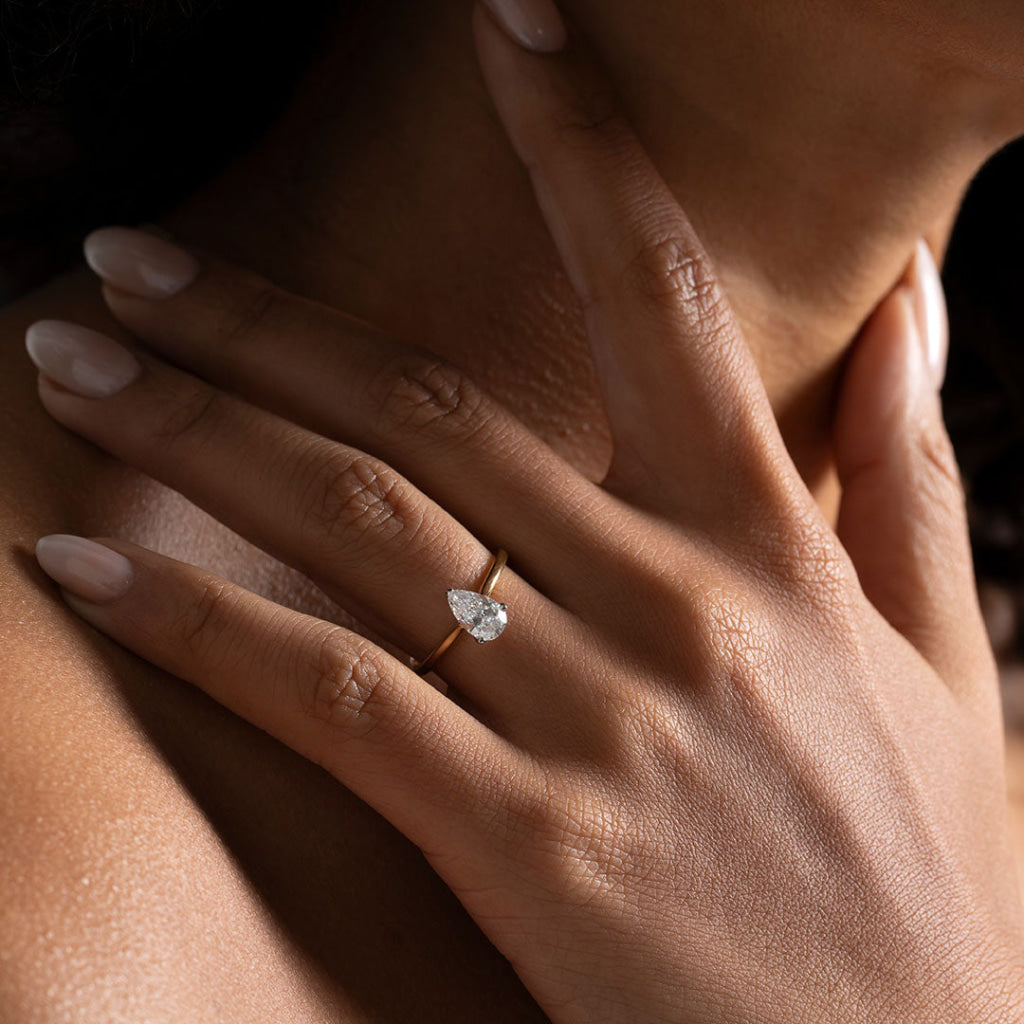 ZARA 1ct | Pear Solitaire Diamond Engagement Ring in 18ct