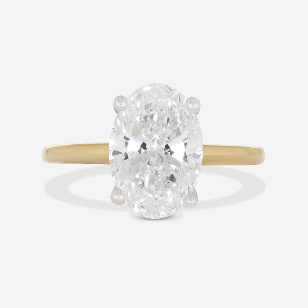 ZARIYAH 2.50ct | Oval Solitaire Lab Diamond Set in 18ct