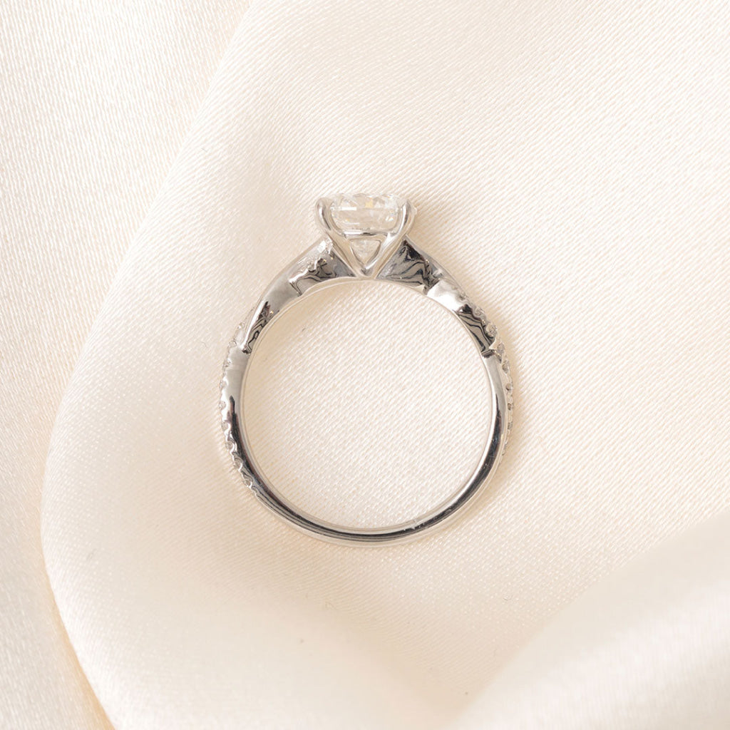 ZEPHYR 1.70ct | Round Solitaire Lab Diamond Set in Platinum