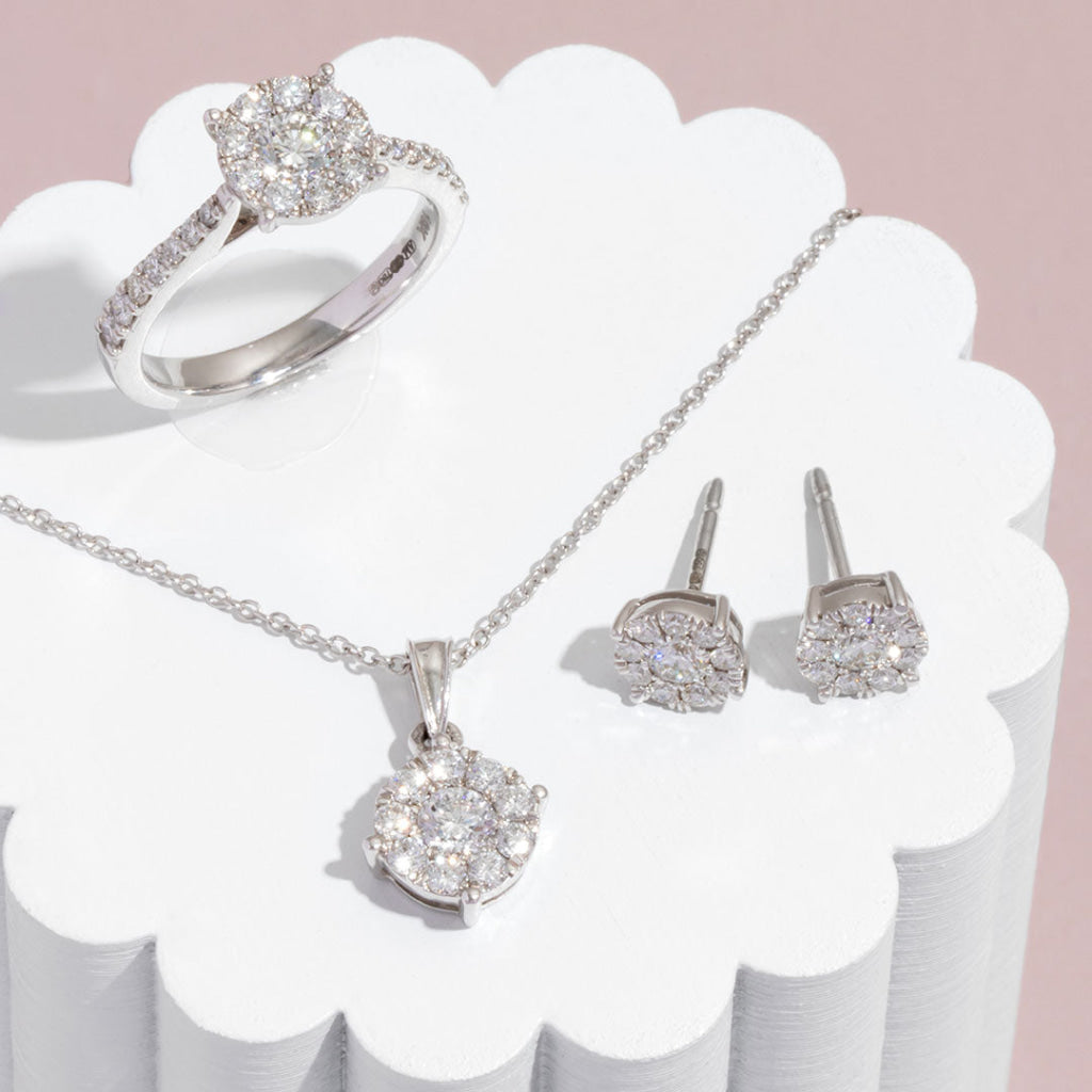 ZOE - 18ct White Gold | Diamond Engagement Ring - Gear Jewellers Dublin Ireland