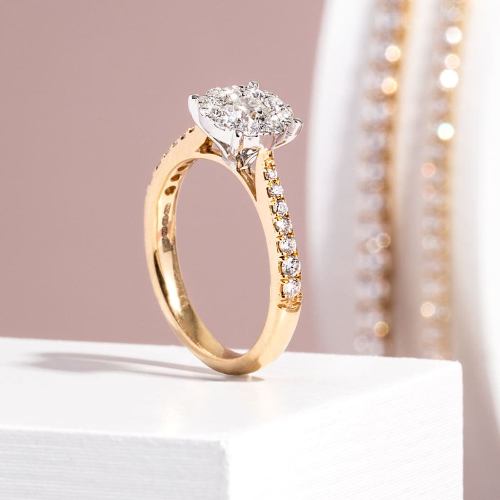 18ct gold zoe diamond engagement ring