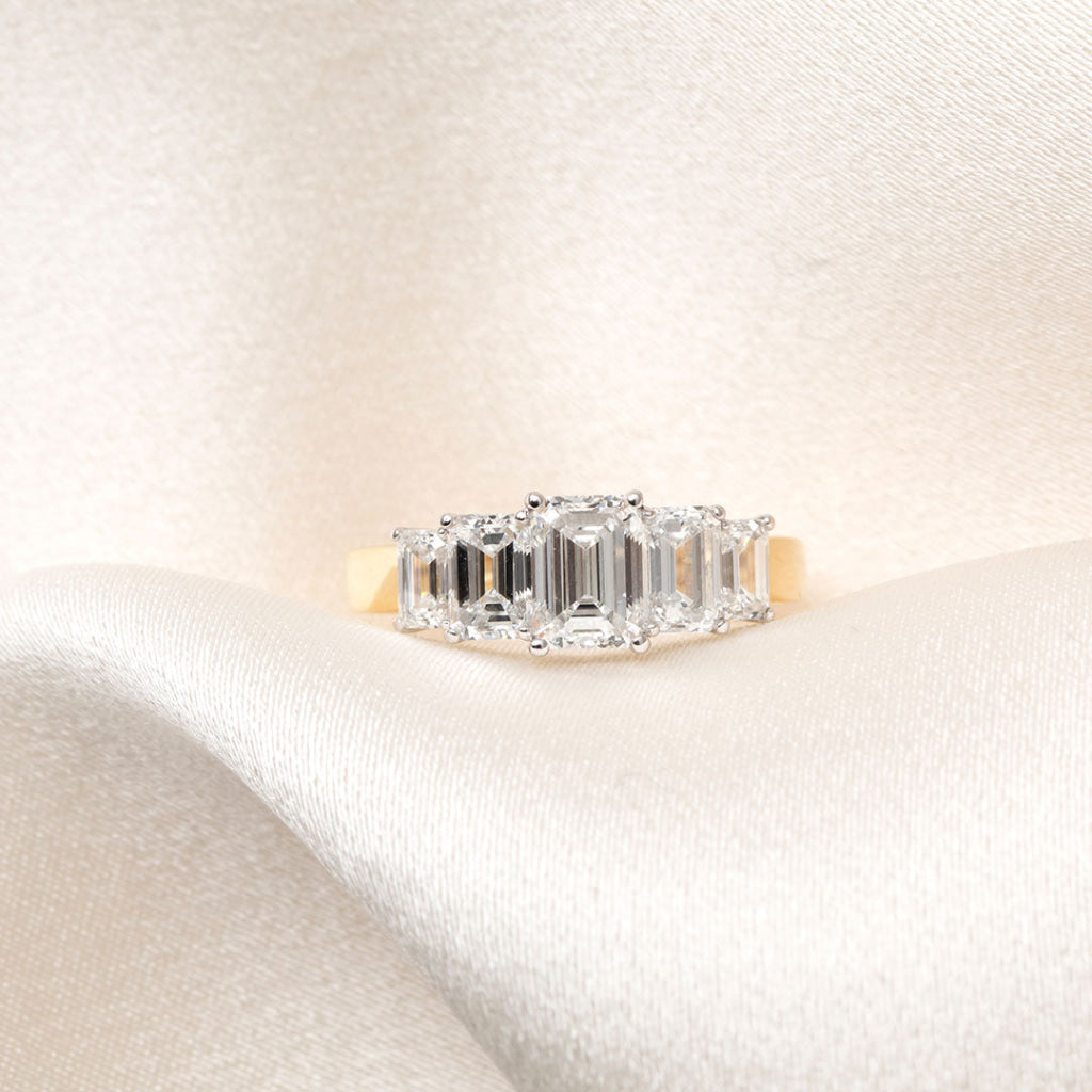 ZURI | Emerald Cut Lab Diamond in 18ct Gold 2.50ct - Rings