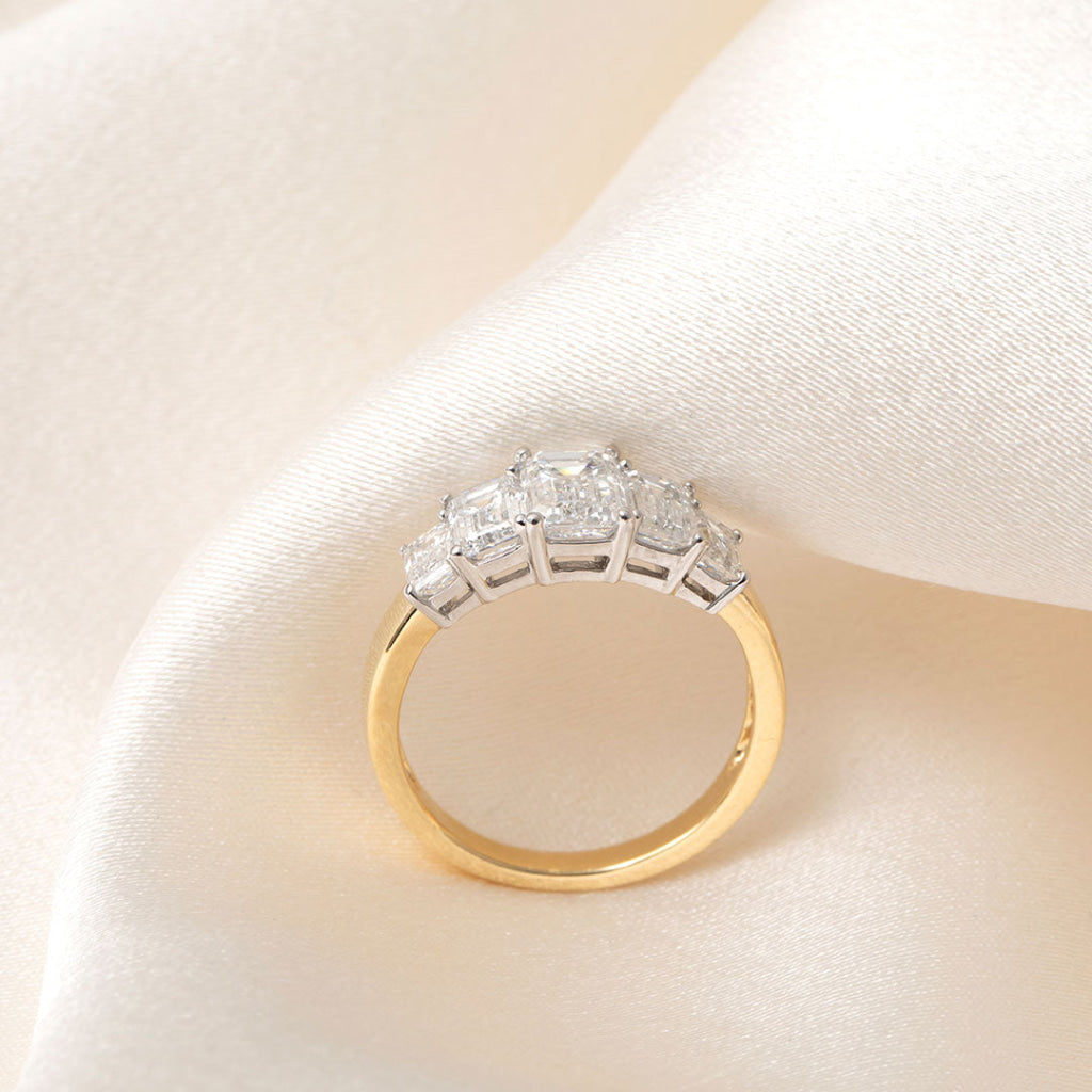 ZURI | Emerald Cut Lab Diamond in 18ct Gold 2.50ct - Rings