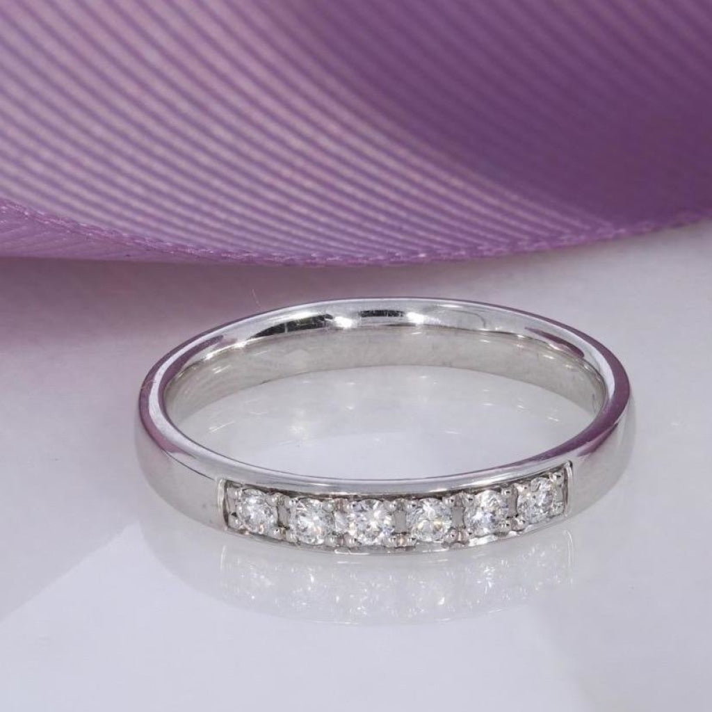 Calla - 9ct White Gold | Diamond Wedding Ring - Rings