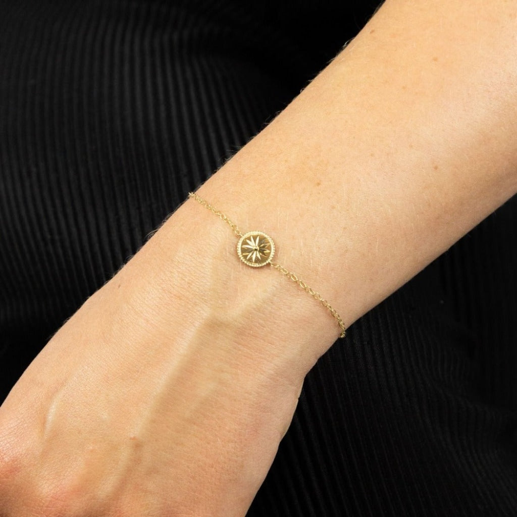 Wellness Bracelet 9ct gold